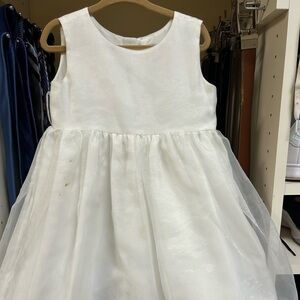Flower girl dress white with pearl buttons